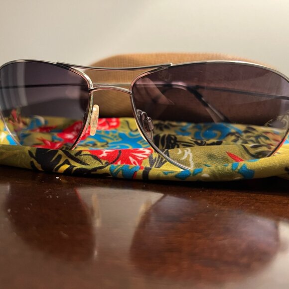 Maui Jim women's Baby Beach MJ245-17 aviator sunglasses in titanium - Picture 2 of 6